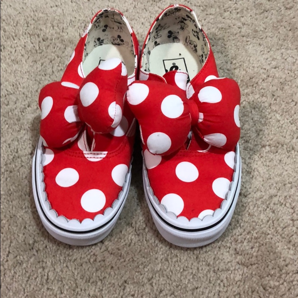VANS Disney- Minnie Mouse Authentic Gore.